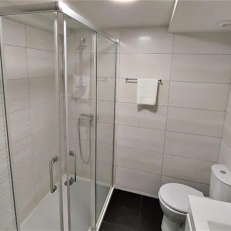 Anjo33 Flats Apartmán *